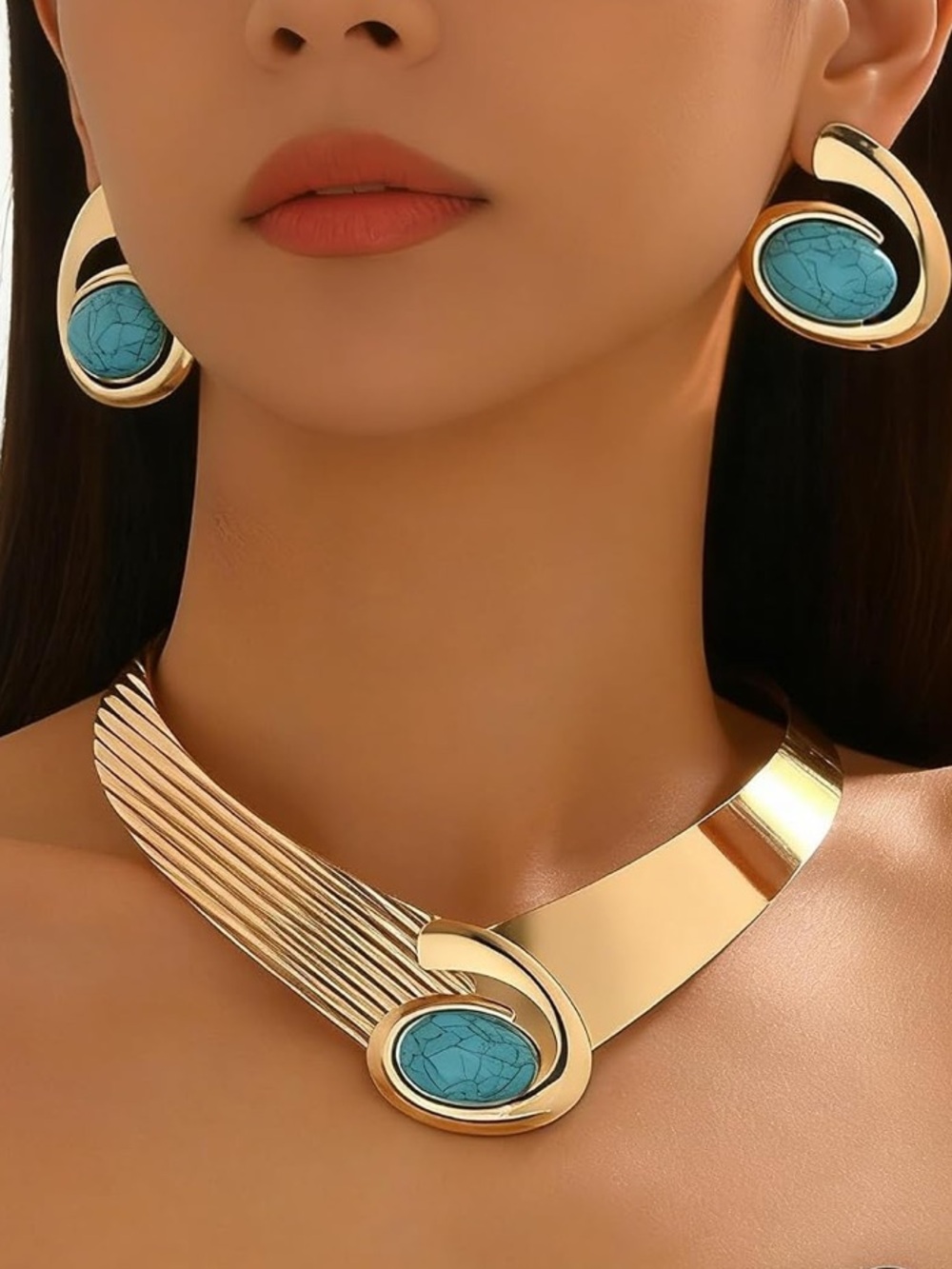 Color Gold Necklace and Turquoise Accent Earrings Set